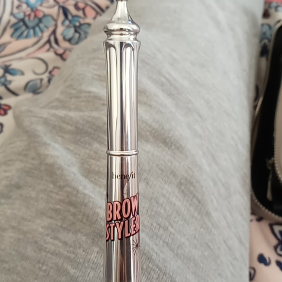 Make-up - Picture 2 of 7